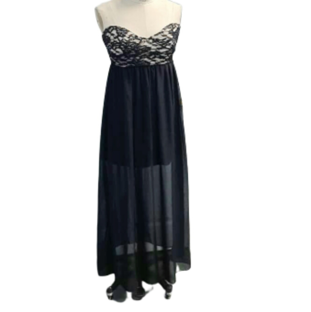 G.L.A.M Strapless  party dress